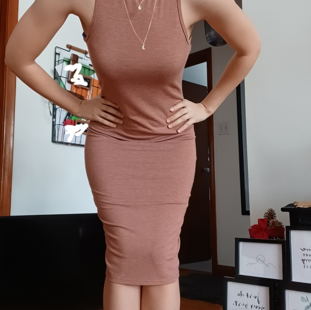 🌱Host Pick🌱 Nude Bodycon Midi Dress, Forever 21 - Picture 12 of 14